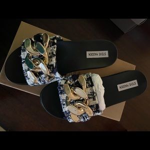 Steve Madden sandals
